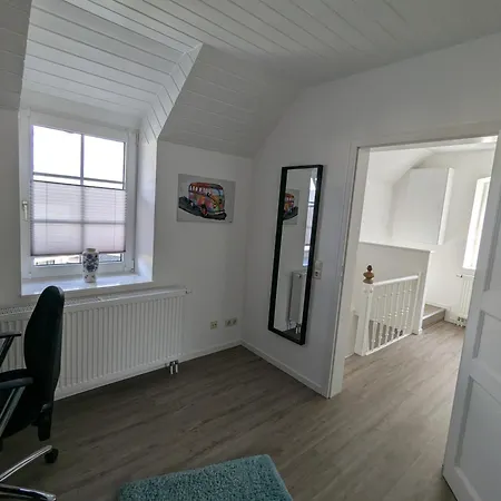 Mendiger Basalthaus Apartman *
