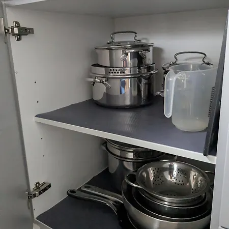 Mendiger Basalthaus * מנדיג