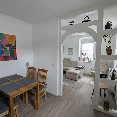 Mendiger Basalthaus Apartman *